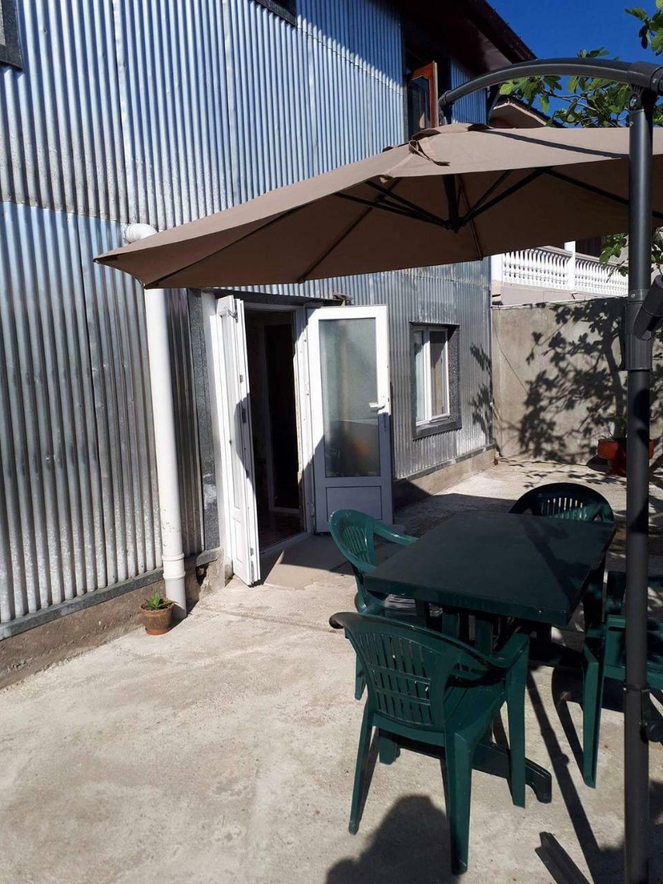 More Teona Gonio Exterior foto